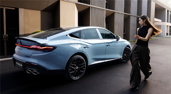 ▲大陸正式推出改款新MG7，還帶來限時甜甜價。（圖／翻攝自MG）