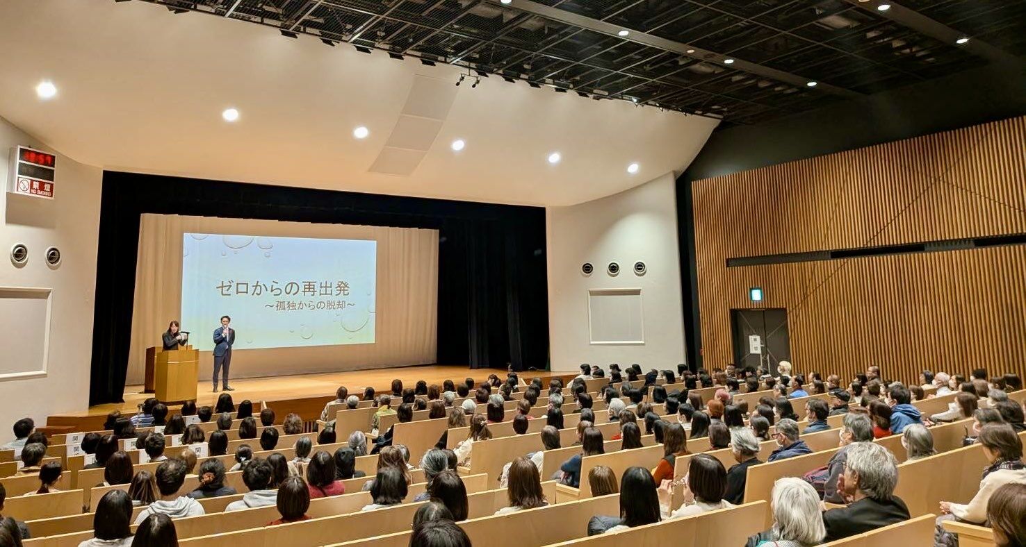 ▲▼靠演講年賺7000萬！山口達也遭批「靠酒精賺錢」。（圖／翻攝自X）