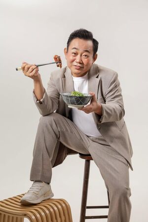 ▲鄭志偉出道30年，參與演出的作品數不清。（圖／翻攝自Instagram／p201512037）