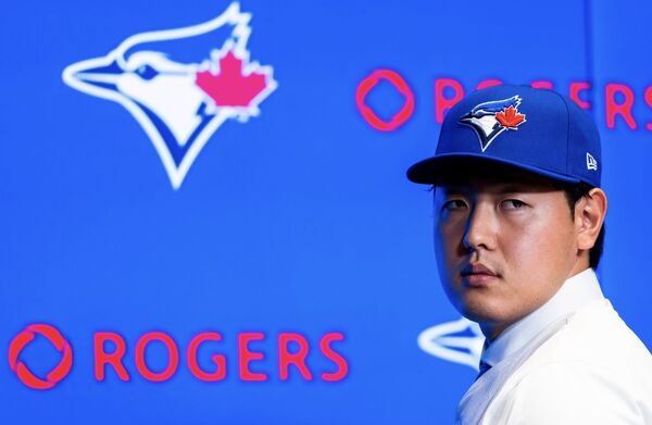 ▲▼    岡本和真         。（圖／藍鳥官方X）