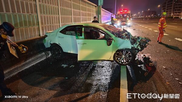 ▲國道1號北向361公里（鼎金系統路段）7日凌晨發生追撞事故。（圖／記者吳奕靖翻攝，下同）