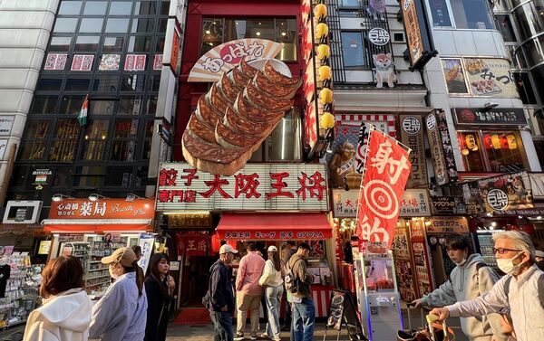 ▲▼道頓堀街頭煙火氣與庶民日常美食：大阪燒、章魚燒、串炸。（圖／部落客CJ夫人提供）