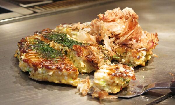 ▲▼道頓堀街頭煙火氣與庶民日常美食：大阪燒、章魚燒、串炸。（圖／部落客CJ夫人提供）