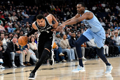 單場狂砍30分決勝期卻受保護沒上場　溫班亞瑪無奈見證馬刺遭逆轉