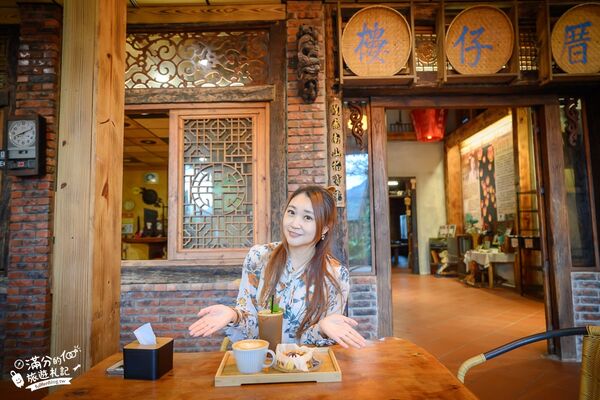 ▲▼新北平溪景點，樓仔厝咖啡、天燈主題咖啡館、走吊橋、放天燈。（圖／部落客滿分提供）