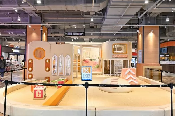 ▲▼台中超大免費兒童遊戲區即將登場，就在Lalaport南館一樓。（圖／部落客糖糖提供）