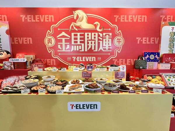 ▲▼7-ELEVEN集結超過千項年節商品。（圖／記者林育綾攝）