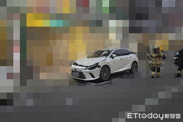 左營27歲海軍士官墜樓!仍有生命跡象送醫搶救中