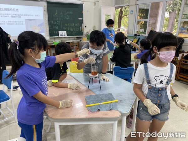 ▲台南市博愛國小長期推動能源教育與校園節能行動，打造低碳永續示範校園，榮獲經濟部能源教育標竿學校優選。（記者林東良翻攝，下同）