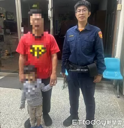 ▲4歲男童街頭拉路人衣角哭喊「姑姑」，警急找家人真相曝光。（圖／民眾提供）