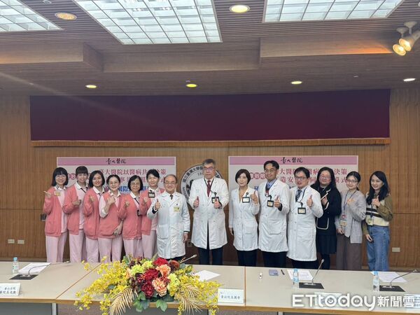 ▲▼        台大安寧     。（圖／記者邱俊吉攝）