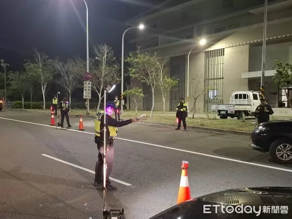 ▲大武警新年啟動防制交通事故專案。（圖／記者楊晨東翻攝）