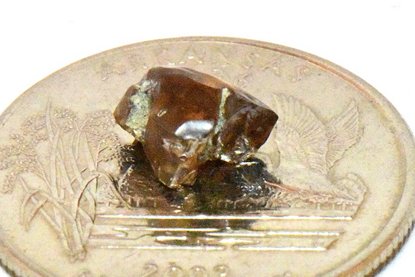 全家出遊沒想法　男老師靠「Siri神推薦」驚喜挖到2.09克拉鑽石。（圖／翻攝自Facebook／Crater of Diamonds State Park）