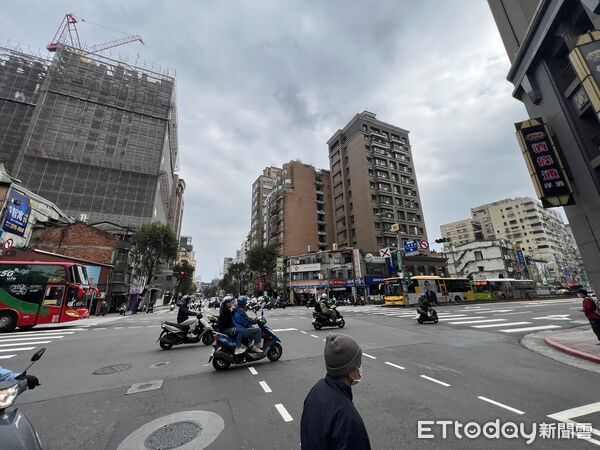 ▲▼        重慶北路     。（圖／記者項瀚攝）