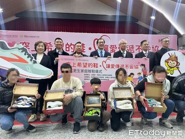 ▲▼鄭銘謙,法務部長,更生保護會,楊瓊瓔。（圖／記者許權毅攝）