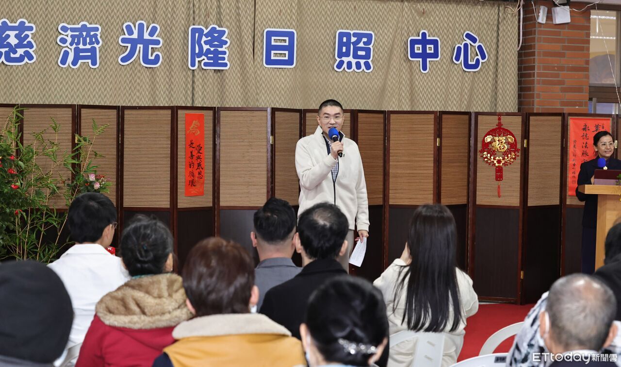 首創校園轉型日照!謝國樑、邱佩琳出席慈濟光隆中心揭牌