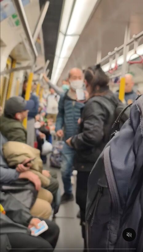 ▲▼香港地鐵發生衝突。（圖／翻攝Threads）