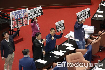 美國智庫才放話「擋國防取消綠卡」 矢板明夫:風向立刻變了