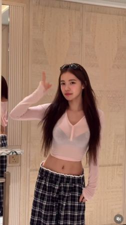 ▲▼李多慧。（圖／翻攝自Instagram／le_dahye）