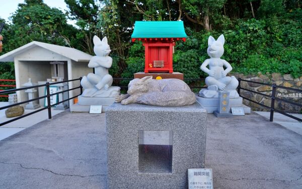 ▲▼日本山口「元乃隅神社」，123座紅色鳥居綿延至海邊，依山傍海超壯觀。（圖／部落客Mika提供）