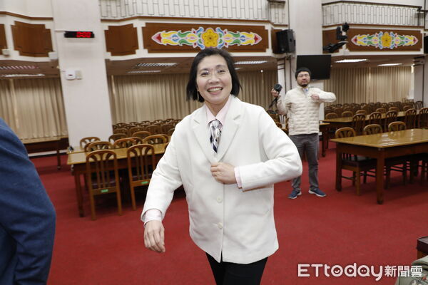 ▲▼國民黨立委徐欣瑩舉行「國會挺欣瑩，新竹一定贏！」記者會，國民黨籍立委動員出席力挺徐欣瑩參選新竹縣長。（圖／記者湯興漢攝）