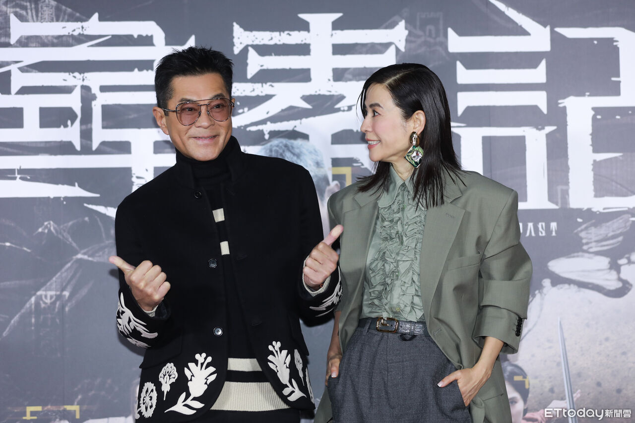 直擊／項少龍、烏廷芳來了！古天樂、宣萱《尋秦記》登台　鐵粉等25年追星