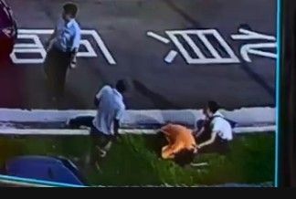 吸喪屍煙彈拒付600「拚輸贏」男奪刀跌田裡 刺中自己脖子慘死