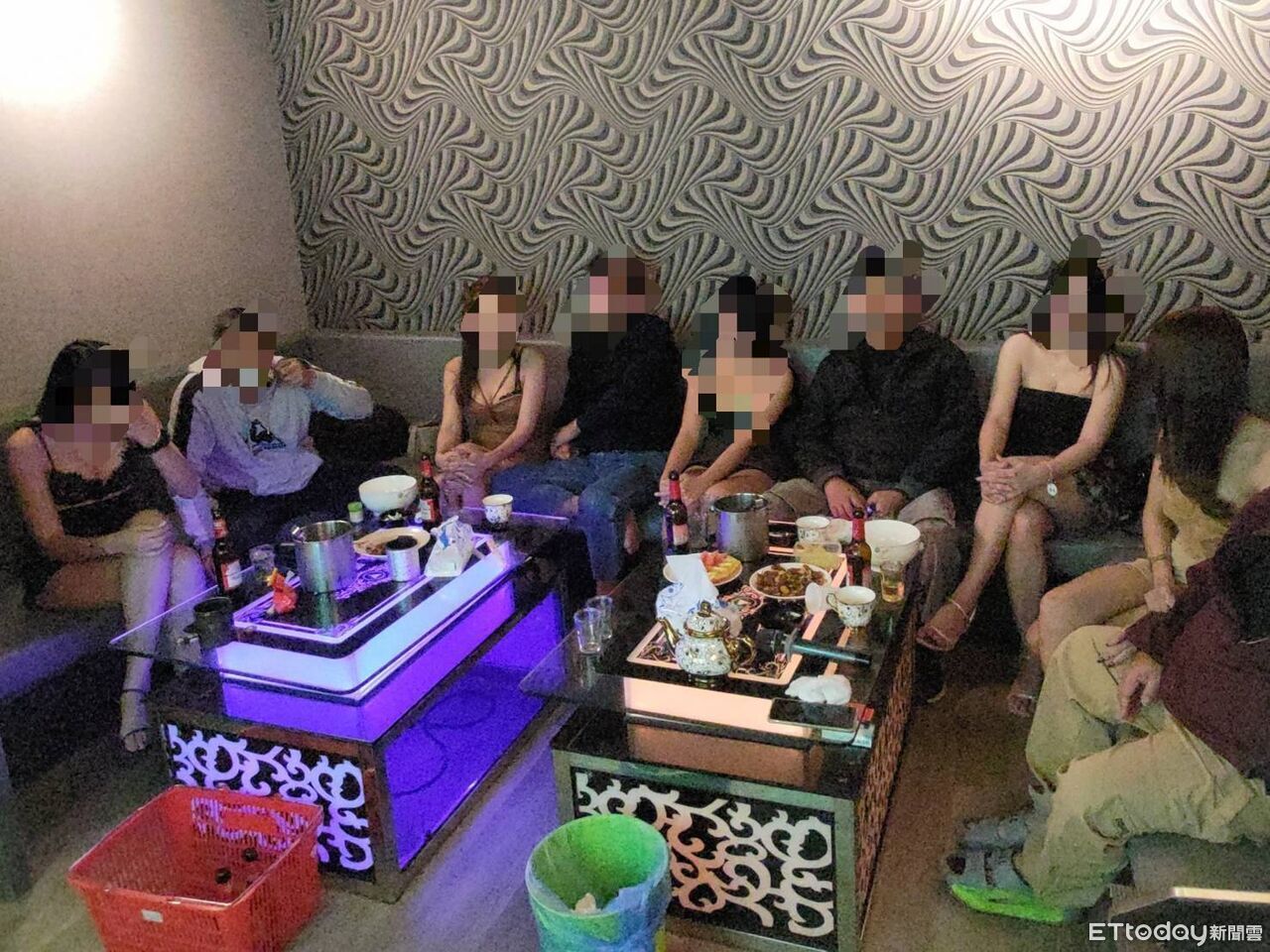 嘉義破跨國色情仲介!24泰國女賣淫遭查獲 細肩帶吸客辣照曝光