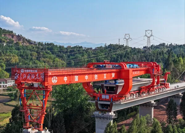 ▲大陸央企中鐵五局。（圖／CFP）