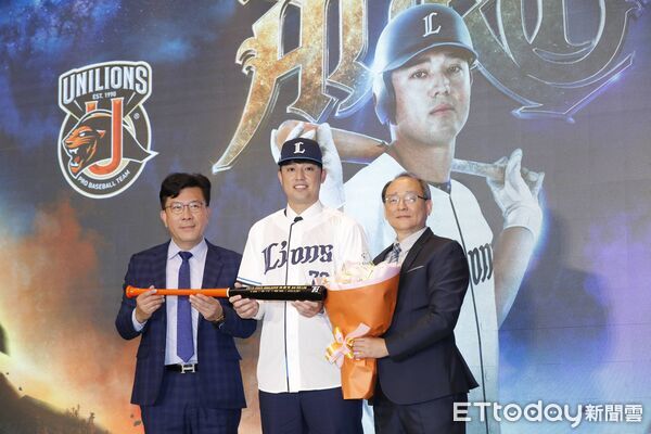 ▲▼  林安可加盟西武獅記者會      。（圖／記者湯興漢攝）