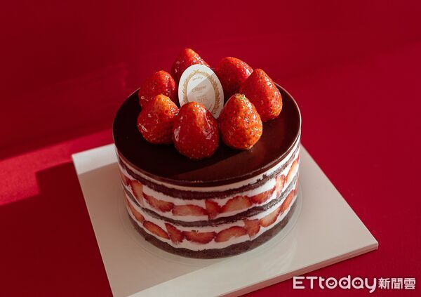 ▲巧克力草莓蛋糕。（圖／晶華提供）