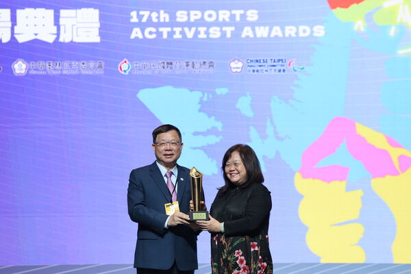 ▲見證台灣體壇半世紀變遷，簡明珠獲運動推手獎推展類金質獎。（圖／中華民國體育運動記者協會提供）