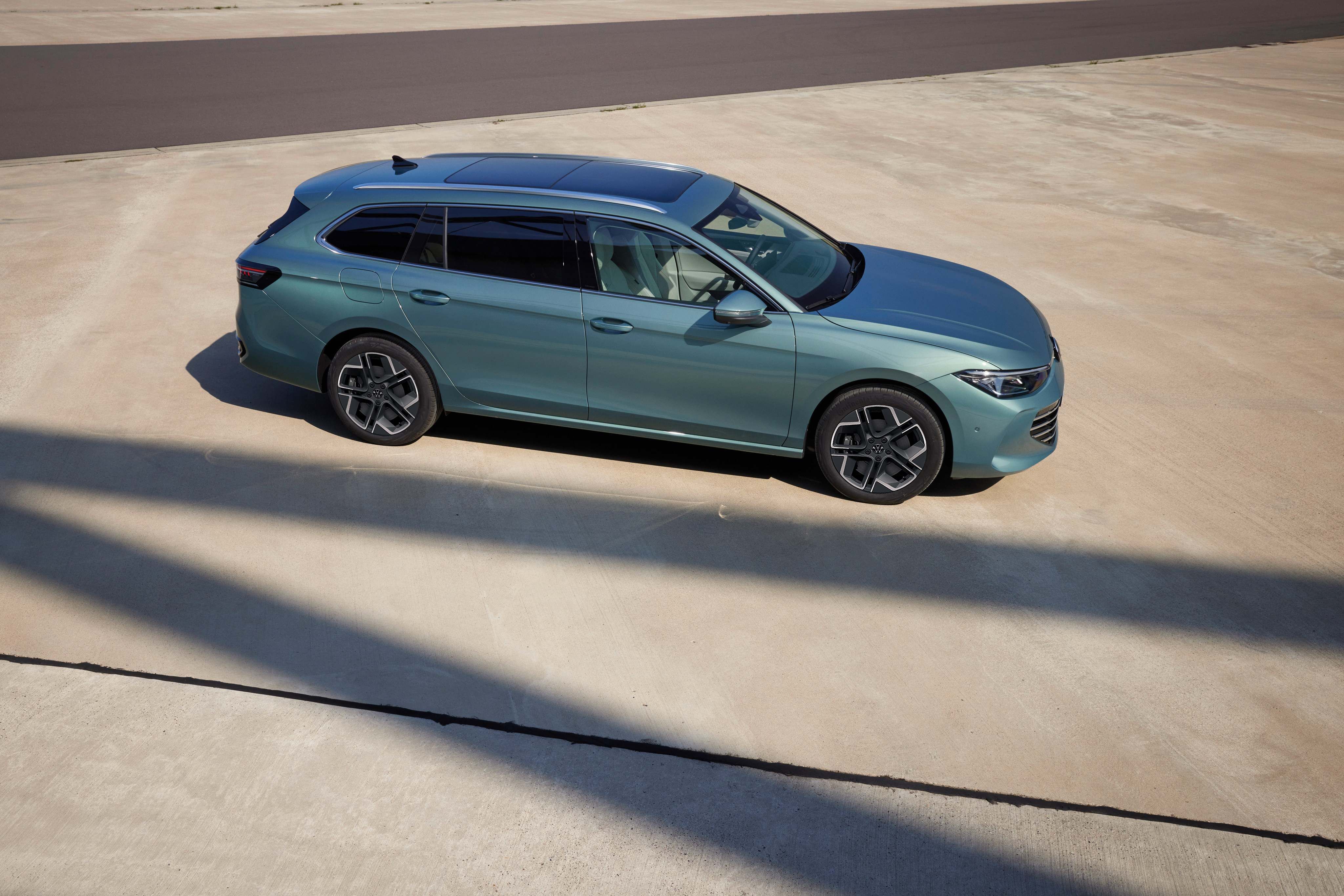 ▲台灣福斯推出新年式Tiguan、Passat。（圖／翻攝自福斯）