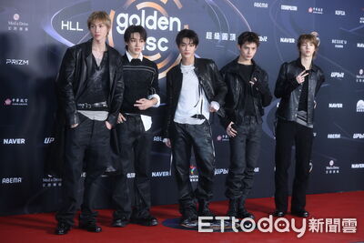 金唱片紅毯／CORTIS打頭陣現身！突親切撂中文　紅毯跑錯路全場笑了