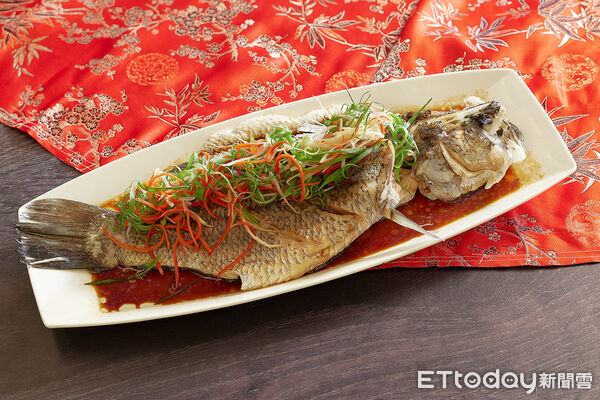 ▲清蒸海上鮮。（圖／JR東日本大飯店台北提供）