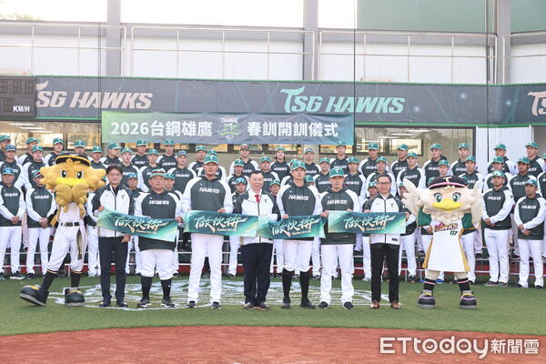▲▼台鋼雄鷹開訓典禮        。（圖／記者黃克翔攝）