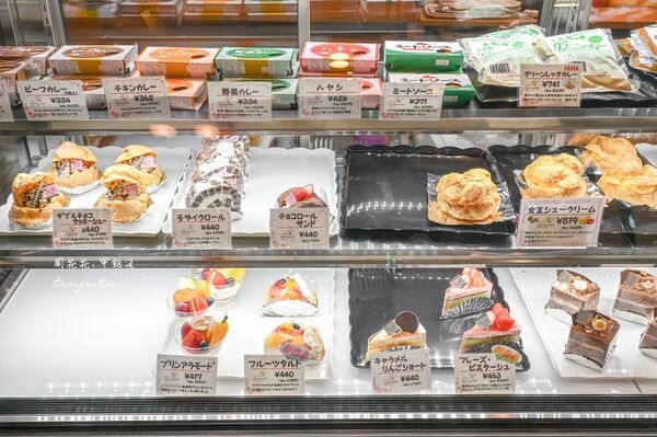 ▲▼長崎佐世保美食「蜂之家」75年老店，檸檬牛排＋巨無霸泡芙超好吃！（圖／部落客周花花提供）