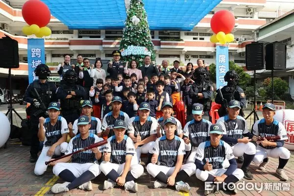 ▲110啟動屏東跨域守護網。（圖／屏東縣政府警察局提供）