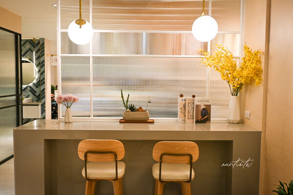 ▲▼花蓮壽豐車站美食「常紅蛋糕Redever cake」，極度濃郁榴槤千層。（圖／部落客水晶提供）