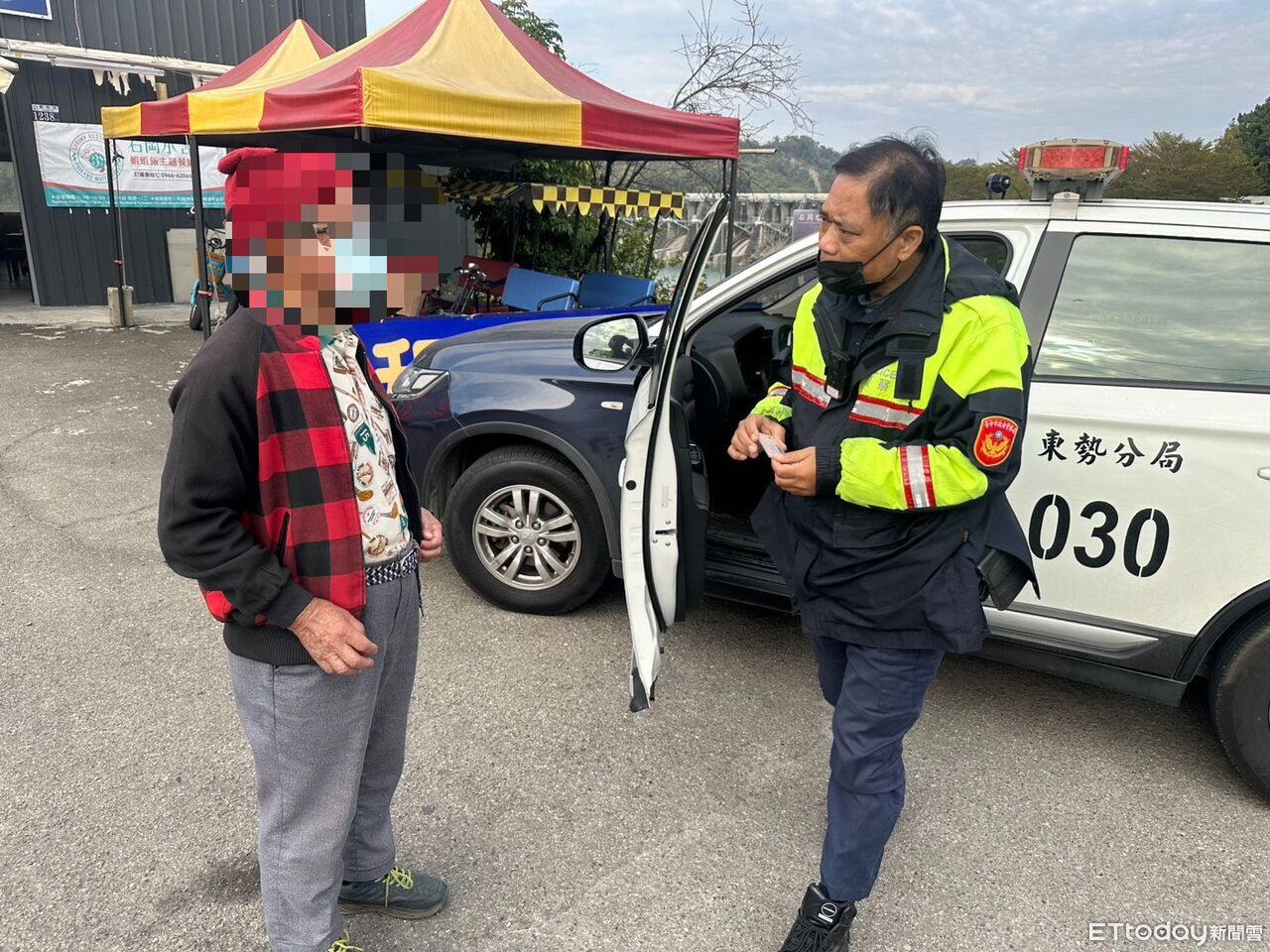 翁想回家忘記怎麼走 台中警耐心拼湊線索...助他返家團聚