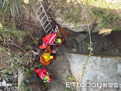 快訊／台中和平重大車禍！騎士墜3樓高橋下　送醫搶救不治