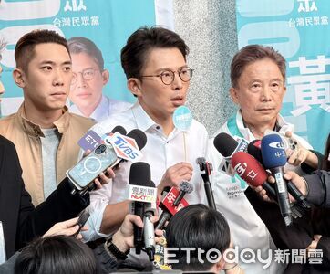 黃國昌：民眾黨將宣布「9支箭」政見　待藍內部整合才能政黨合作