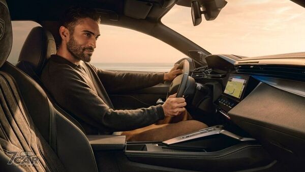 法式前衛魅力再進化　小改款 Peugeot 408 正式登場