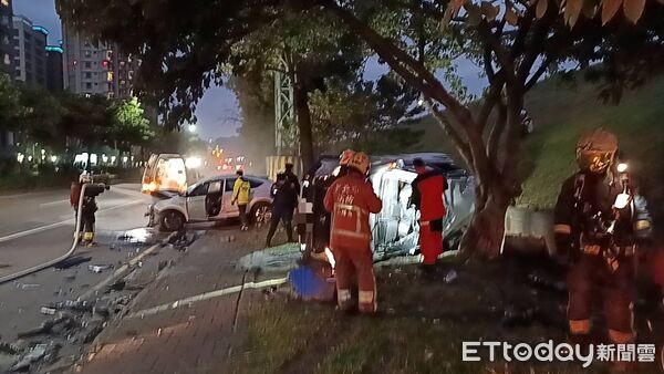 ▲▼新北三重男毒駕撞車。（圖／記者陳以昇翻攝）