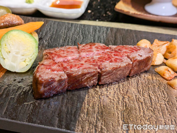 ▲JR東日本「若狹牛」。（圖／記者黃士原攝）