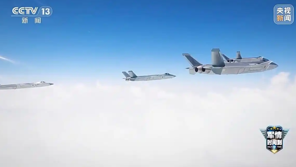 ▲▼  殲20,首飛15周年,           。（圖／翻攝 軍情時間央視）