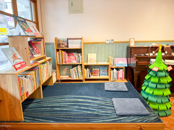 ▲▼桃園書香與咖啡交織的靜謐時光。（圖／部落客viviyu提供）