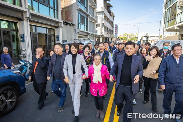 ▲草屯鎮和平街瓶頸路段拓寬，10日正式通車。（圖／南投縣政府提供）