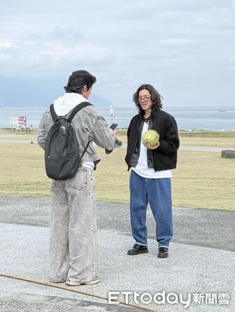 ▲▼▲▼▲▼獨／378萬網紅Vir人在花蓮！身旁還有百萬網紅　愛上台啤：每天必喝。（圖／童心娛樂提供）