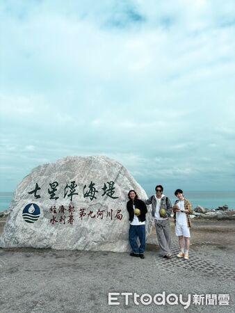 ▲▼▲▼▲▼獨／378萬網紅Vir人在花蓮！身旁還有百萬網紅　愛上台啤：每天必喝。（圖／童心娛樂提供）